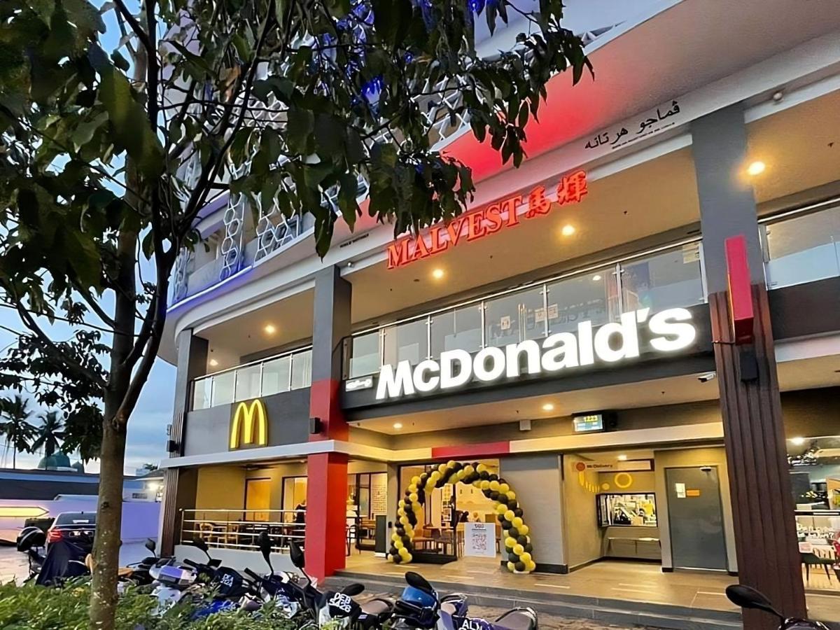 One Bedroom Troika Kota Bharu By Aghome, Modern Design Exterior foto