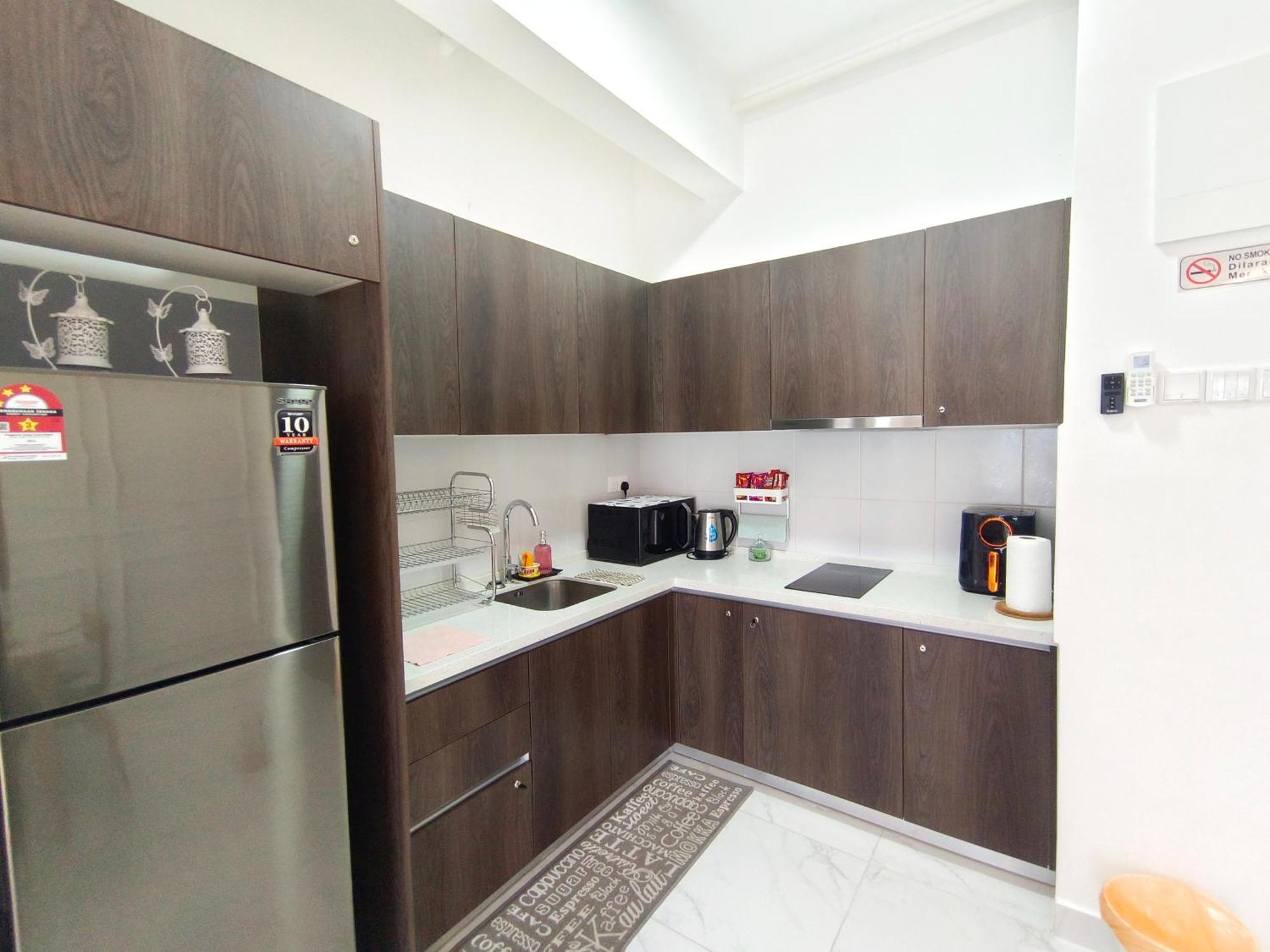 One Bedroom Troika Kota Bharu By Aghome, Modern Design Exterior foto