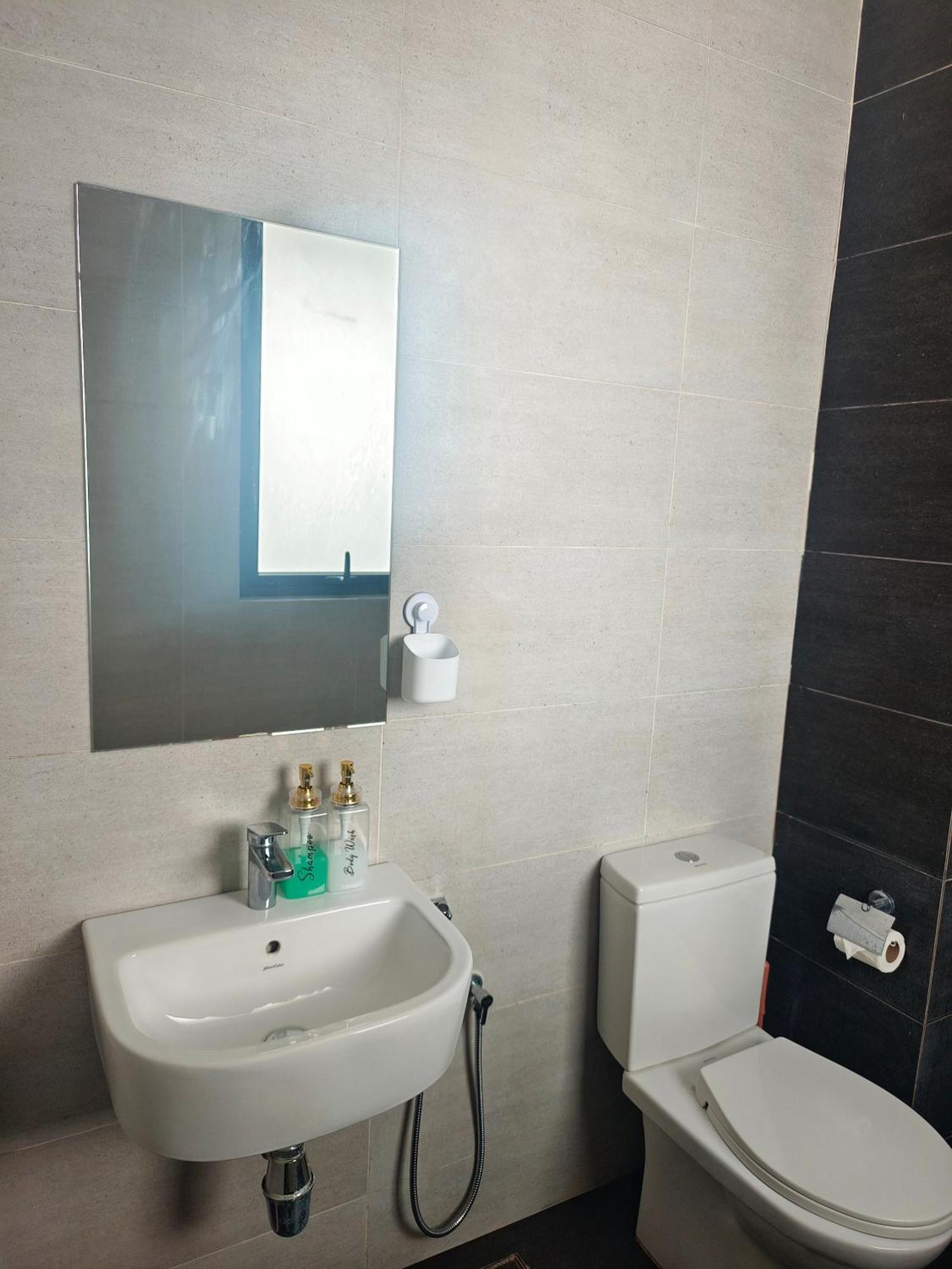 One Bedroom Troika Kota Bharu By Aghome, Modern Design Exterior foto